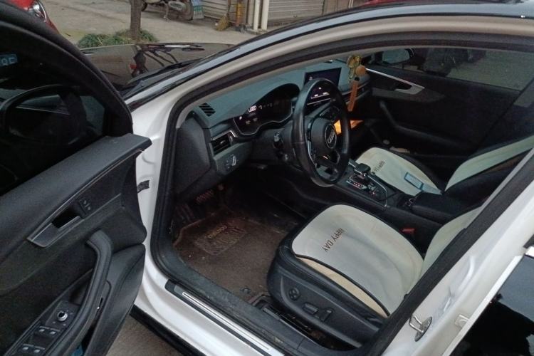 Used Audi A4L 2022 40 TFSI Stylish and Elegant Edition