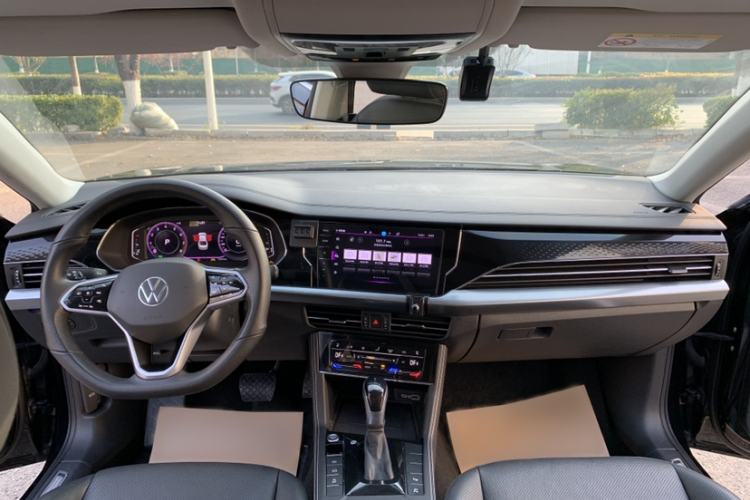 Used Volkswagen Passat 2023 Restyled 330TSI Starry Luxury Edition
