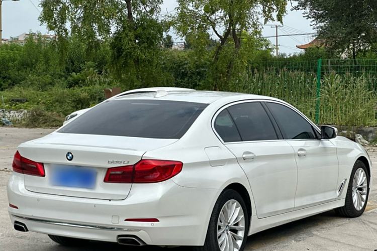 Used BMW 5 Series 2019 Facelifted 525Li Luxury Package
