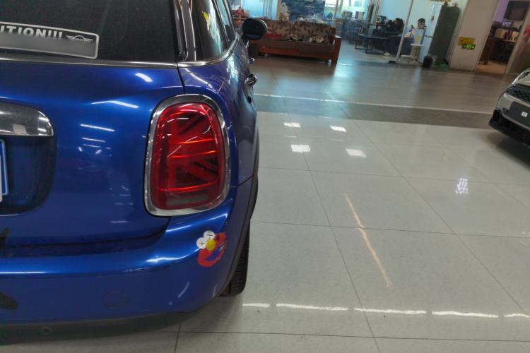 Used  MINI 2015 1.5T COOPER Fun Five-Door Edition
