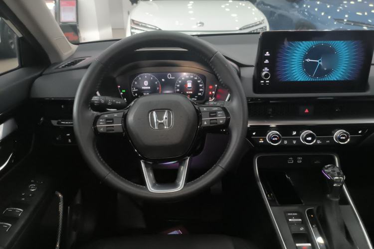 Used Honda CR-V 2023 240TURBO Two-Wheel Drive Deluxe Edition 7 Seats