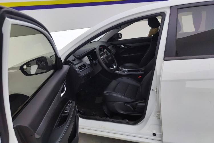 Used Geely Auto Emgrand 2021 UP 1.5L CVT Luxury Model
