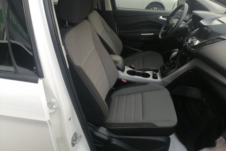 Used Ford Kuga 2015 1.5L GTDi Two-Wheel-Drive Comfort Model
