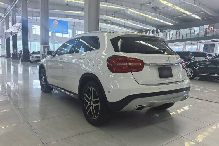 Used Mercedes-Benz GLA 2015 GLA 200 Fashion Model