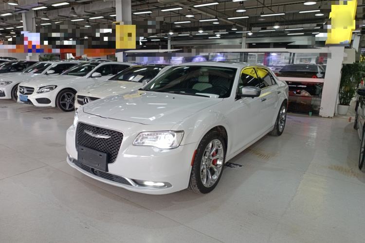 Used Chrysler 300C 2016 3.0L Supreme Edition