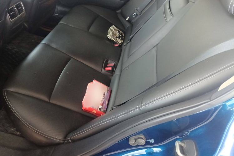 Used Infiniti Q50L 2018 2.0T Enjoyment Version China VI Standard
