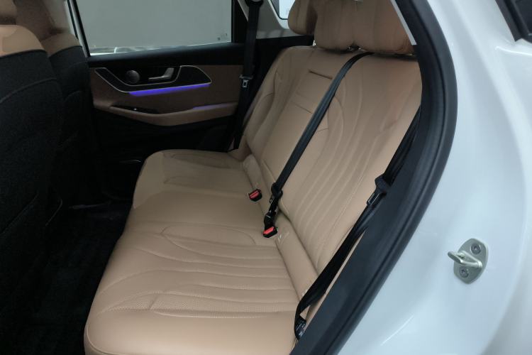 Used Chery Tiggo 8 L 2024 2.0T Two-Wheel Drive Luxury Edition 5 Seats
