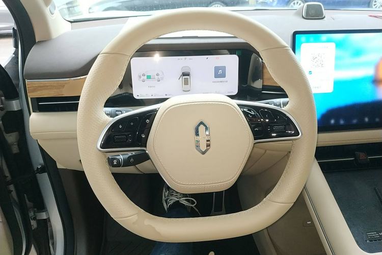 Used Hima AITO M7 2024 1.5T Rear-Drive Plus Version 5 Seats
