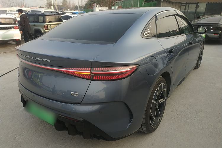 Used BYD Seal 2022 700 km Long-Range Rear-Wheel-Drive Version
