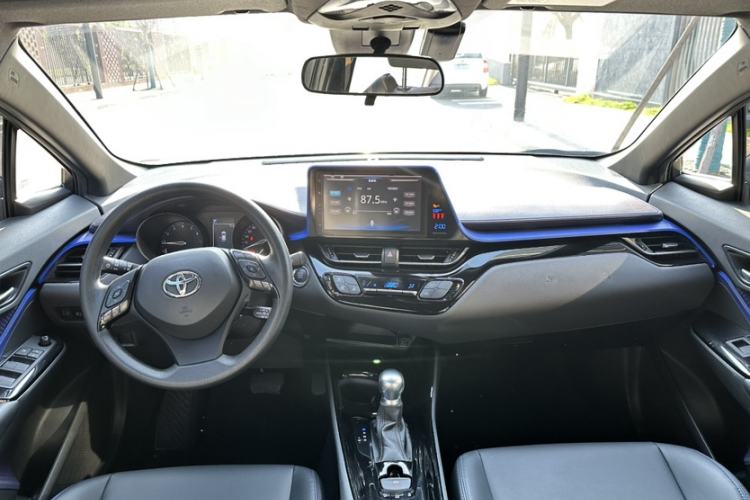 Used Toyota C-HR 2020 2.0L Leading Edition
