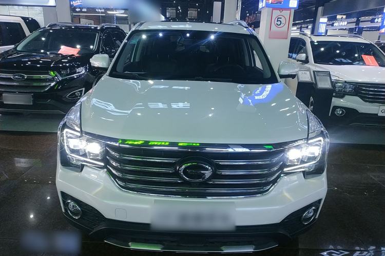 Used GAC Trumpchi GS7 2017 320T Two-Wheel-Drive Luxury Smart Connectivity Model
