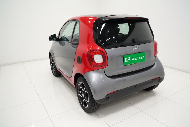 Used  fortwo 2019 0.9T 66kW Hardtop Wind Power Edition China VI