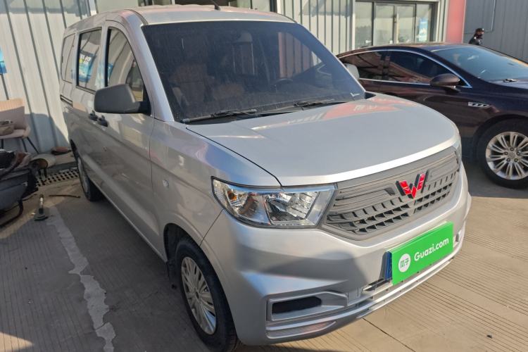 Used Wuling Hongguang V 2022 1.5L Jingqu Version Hydraulic Power Steering LAR