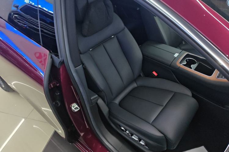 Used Hima Stelato S9 2024 All-Electric Max Rear-Drive Long-Range Version