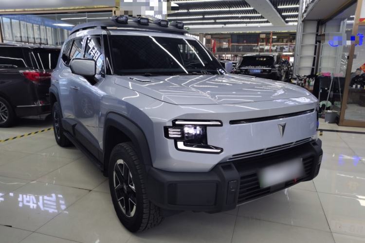 Used Deepal G318 2024 Four-Wheel-Drive Air Suspension Model