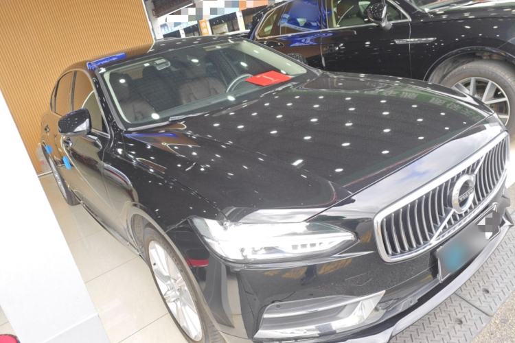 Used Volvo S90 2020 Facelifted T5 Zhiyi Luxury Edition
