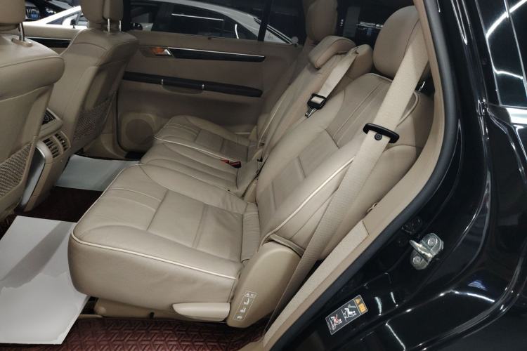 Used Mercedes-Benz R-Class 2017 R 320 4MATIC Business Edition Prestige Model