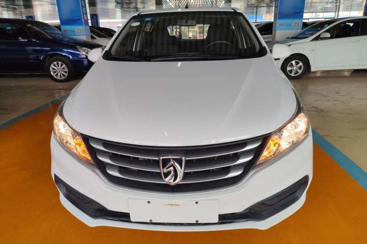 Used Baojun 310 2016 1.2L manual Comfort trim level
