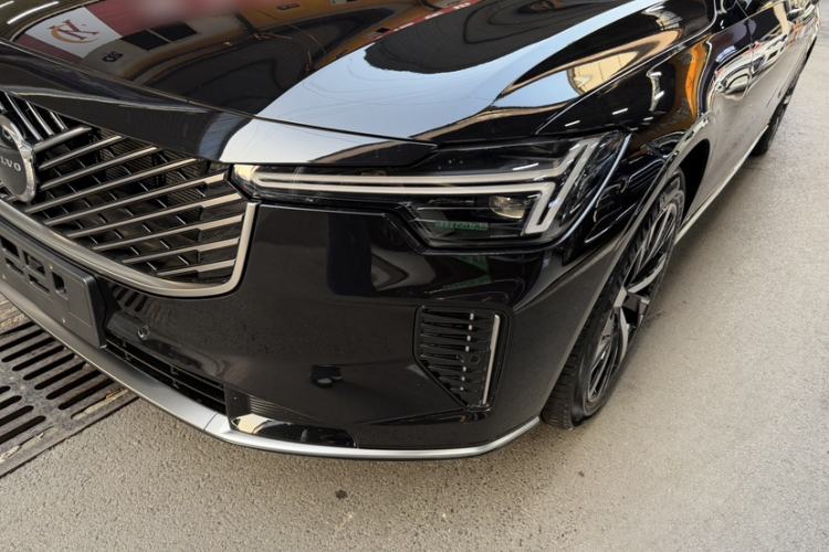 Used Volvo S90 2026 B5 Zhiyi Luxury Edition