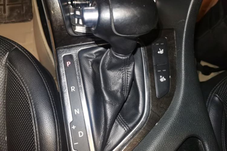 Used Kia K5 2014 2.0L Automatic LUXURY
