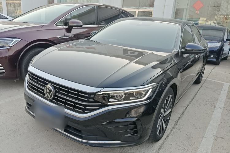 Used Volkswagen Passat 2023 Revised 380TSI Luxury Edition