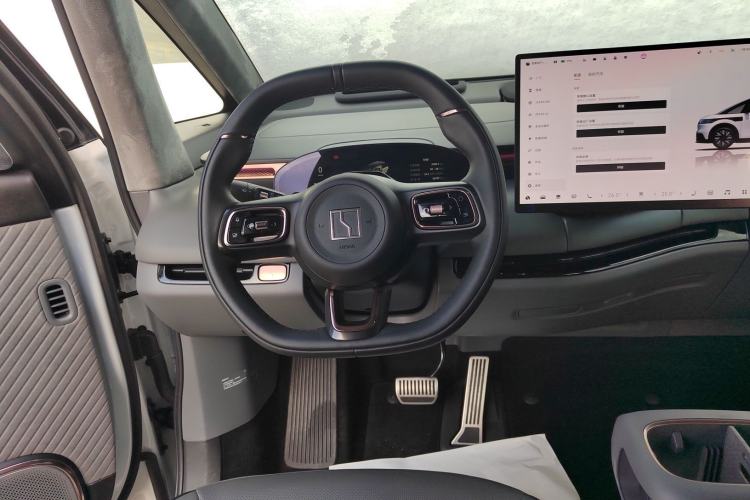 Used Zeekr MIX 2025 Intelligent Driving Version
