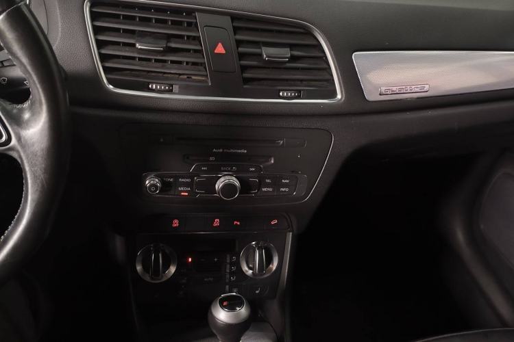 Used Audi Q3 2015 35 TFSI quattro Technology Edition
