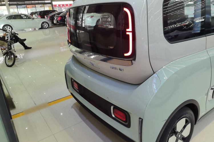 Used Baojun KiWi EV 2022 Artist Lite Edition Lithium Iron Phosphate