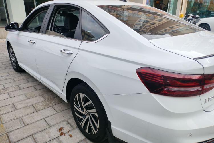 Used Volkswagen Lavida 2023 300TSI DSG Starry Full-Comfort Edition
