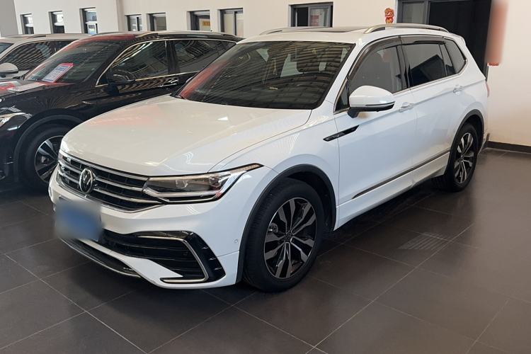 Used Volkswagen Tiguan L 2024 330TSI Automatic Two-Wheel Drive R-Line Enhanced Edition
