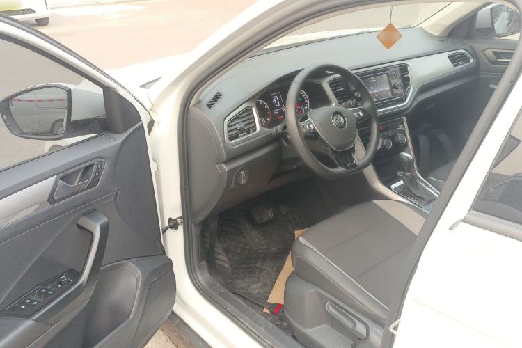 Used Volkswagen T-ROC 2020 230TSI DSG Two-Wheel Drive Advanced Version
