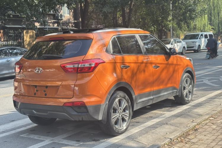 Used Hyundai ix25 2015 1.6L Automatic Two-Wheel Drive Smart GLS Trim
