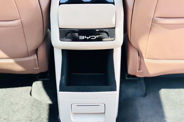 Used BYD Xia 2025 DM-i 1.5T 100km Leading Model