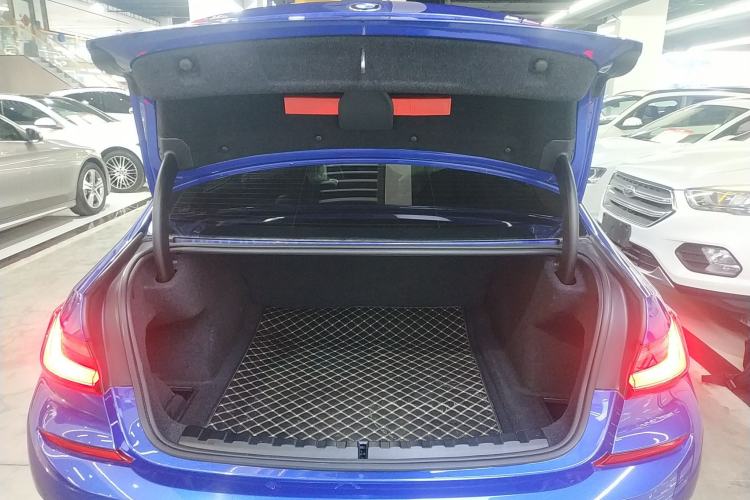 Used BMW 3 Series 2021 Second Facelift 325Li M Sport Package