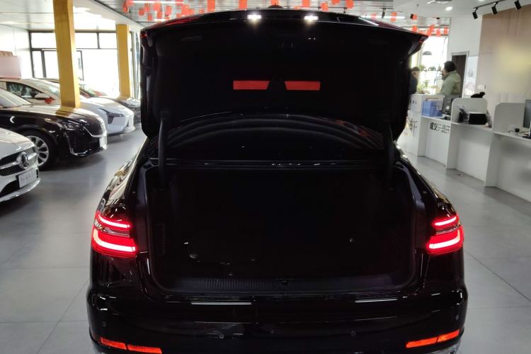 Used Audi A8 2022 A8L 50 TFSI quattro Comfort Edition Collector's Model