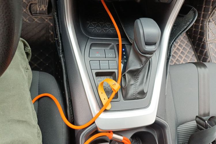 Used Toyota Wildlander 2022 Updated Version 2.0L CVT Two-Wheel Drive Leading Edition