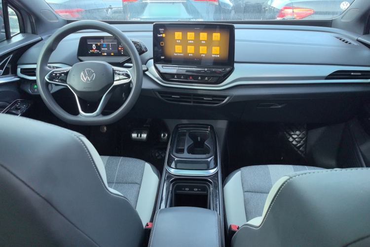 Used Volkswagen ID.4 CROZZ 2022 Long-Range PURE+ Edition