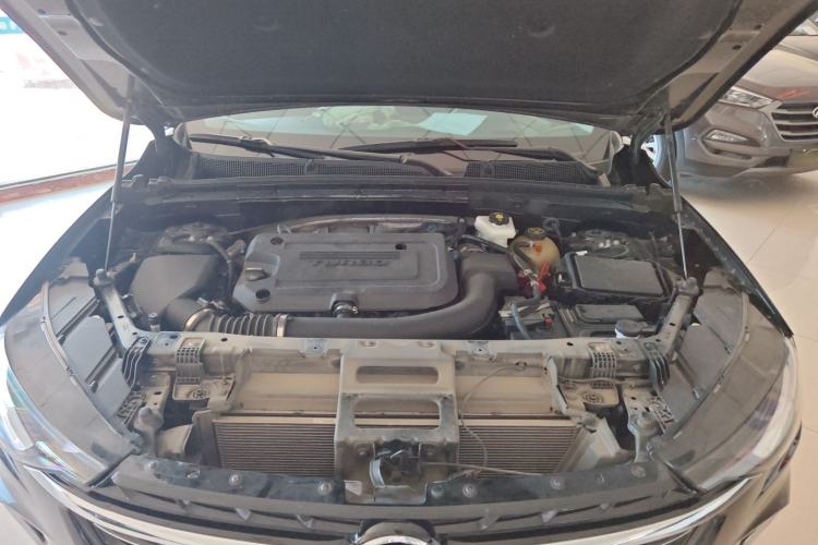 Used Buick Envision 2021 Encore Plus 652T Five-Seat All-Wheel-Drive Luxury Model
