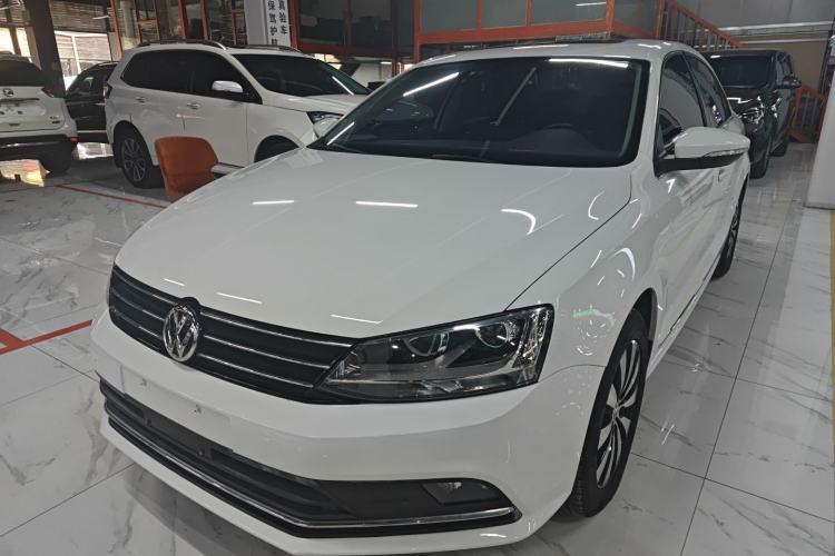 Used Volkswagen Sagitar 2018 1.6L Manual Comfort Model