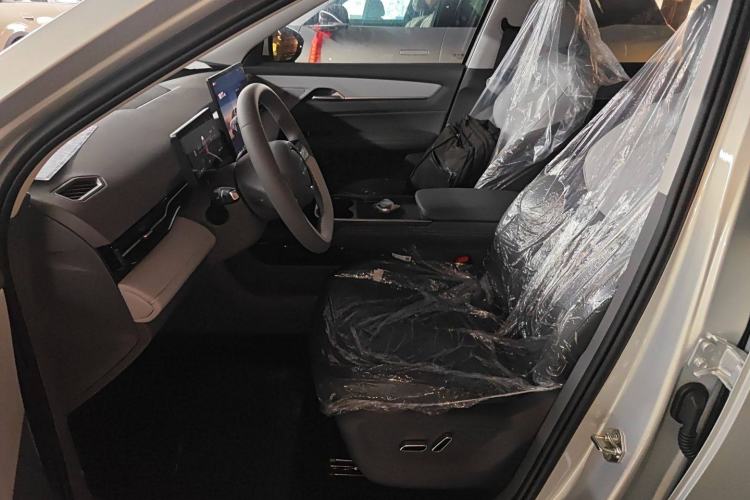 Used Bestune Yueyi 03 2025 565km Enjoy Edition