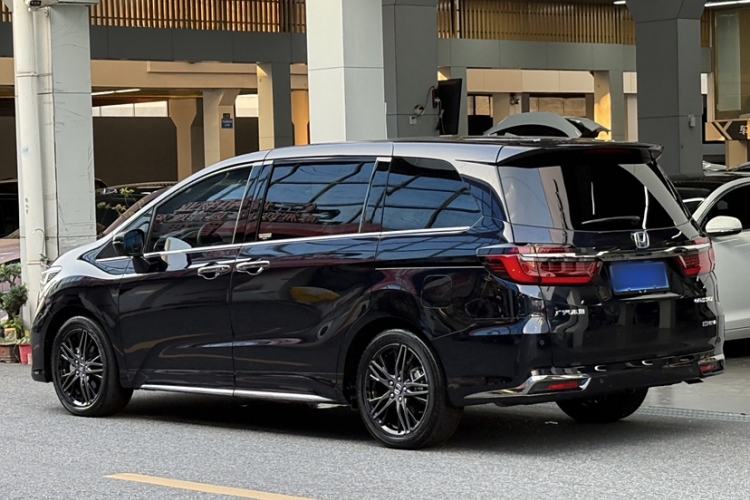 Used Honda Odyssey 2024 2.0L eHEV Sharp·Luxury Edition
