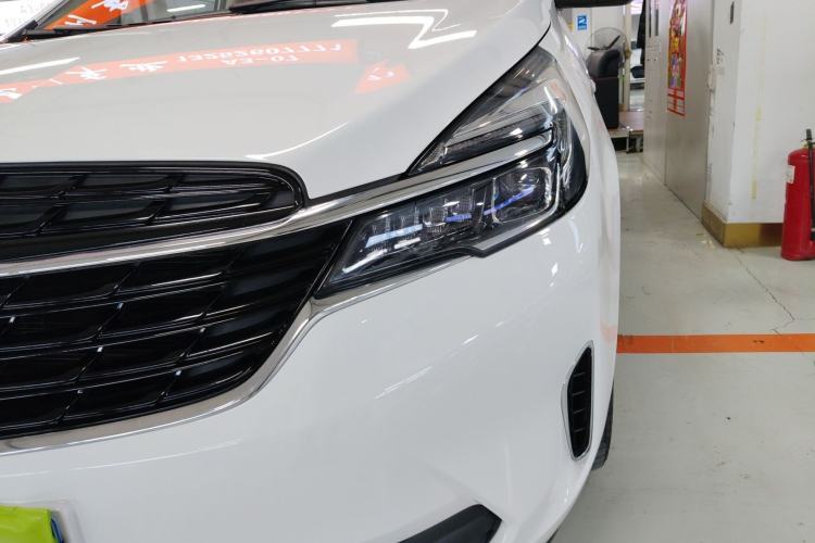 Used Buick GL8 2022 Land Business Class 652T Luxury Model
