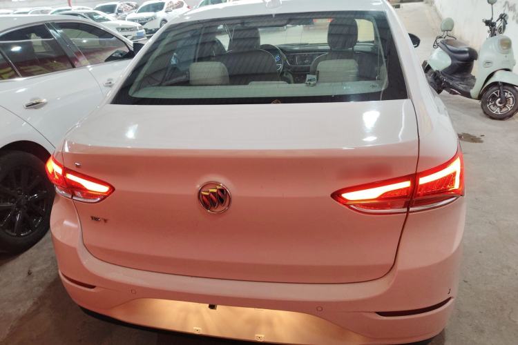 Used Buick GT 2018 15T Dual-Clutch Elite Model China V Standard