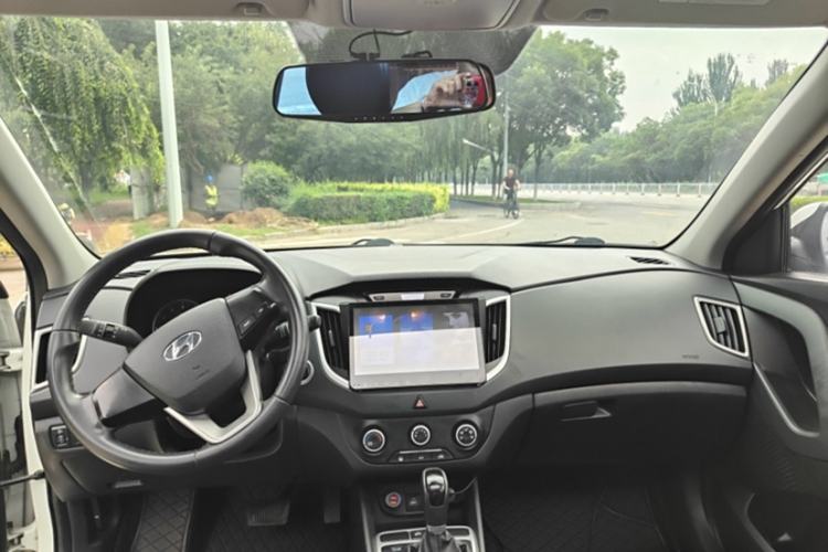 Used Hyundai ix25 2015 1.6L Automatic Two-Wheel Drive Smart GLS Trim
