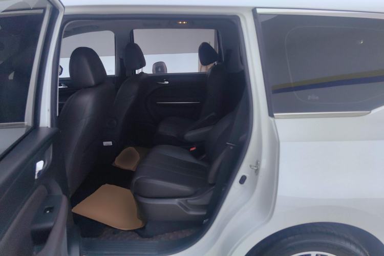 Used GAC Trumpchi M6 2019 270T DCT Luxury Edition (6-seater) China VI
