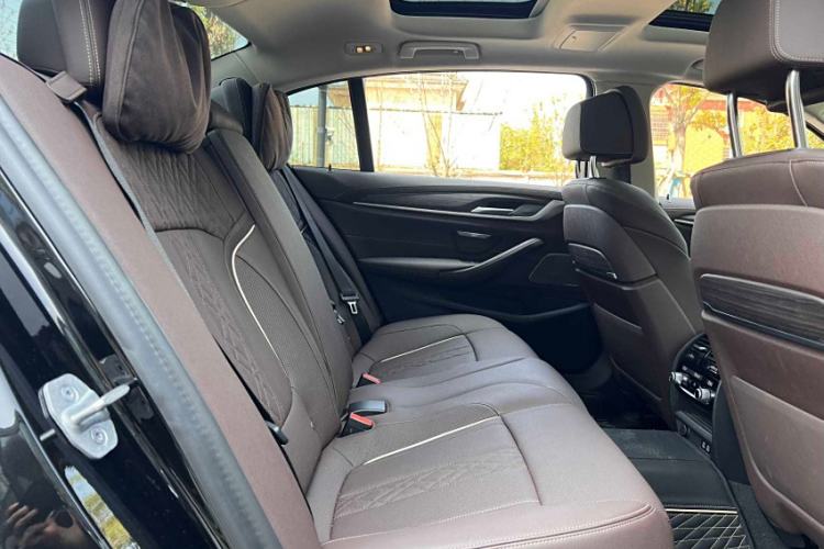 Used BMW 5 Series 2021 530Li Luxury Edition Premium Package
