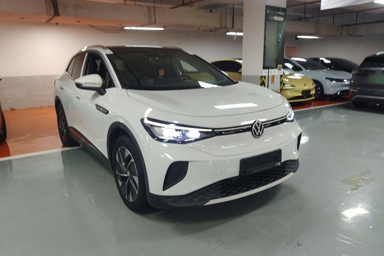 Used Volkswagen ID.4 CROZZ 2022 Long-Range PURE+ Edition
