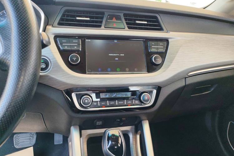 Used Geely Auto Vision X3 2017 1.5L Automatic Prestige Model
