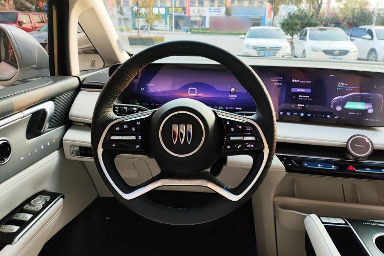 Used Buick GL8 New Energy 2024 Lu Zun Luxury Edition 7-Seater
