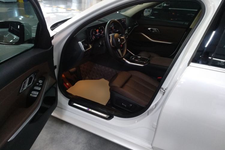 Used BMW 3 Series 2024 320Li M Sport Package
